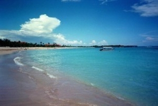 Honeymoons with a dash of culture 