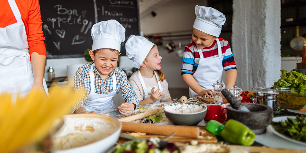 Cooking class at a kids club