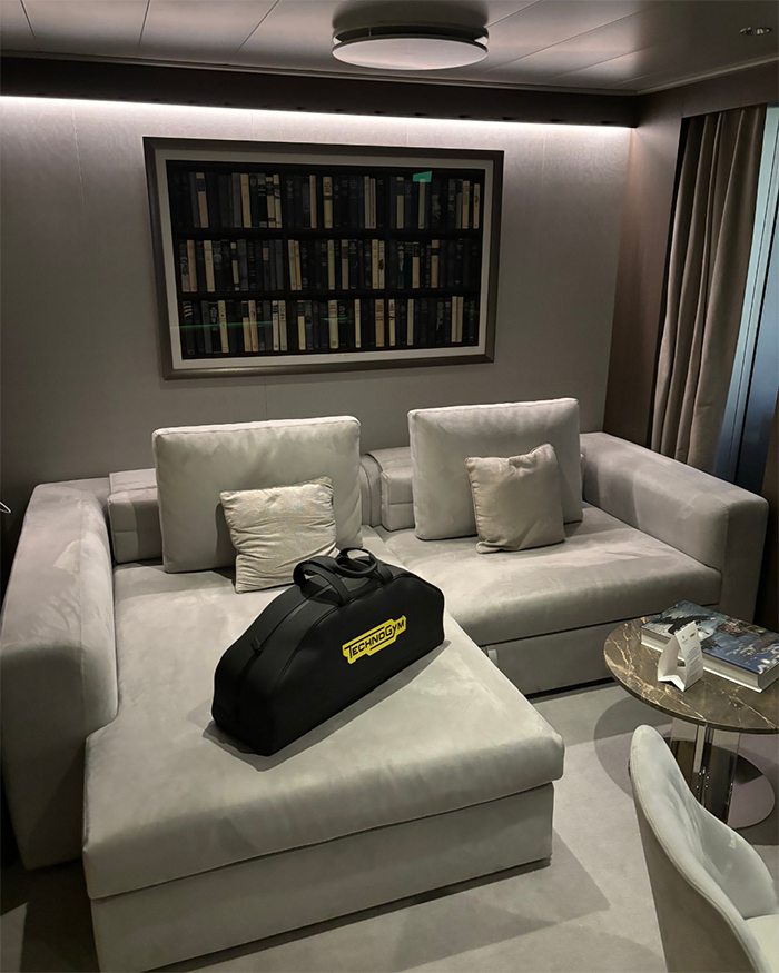 Interior view of EXPLORA I suite