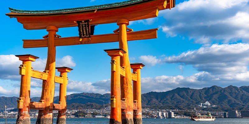 Kayaking & Walking, Hiroshima