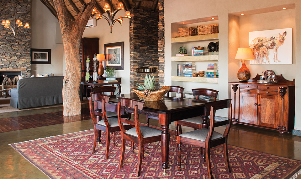  A modern room with wooden, earthy fixtures and patterned rugs