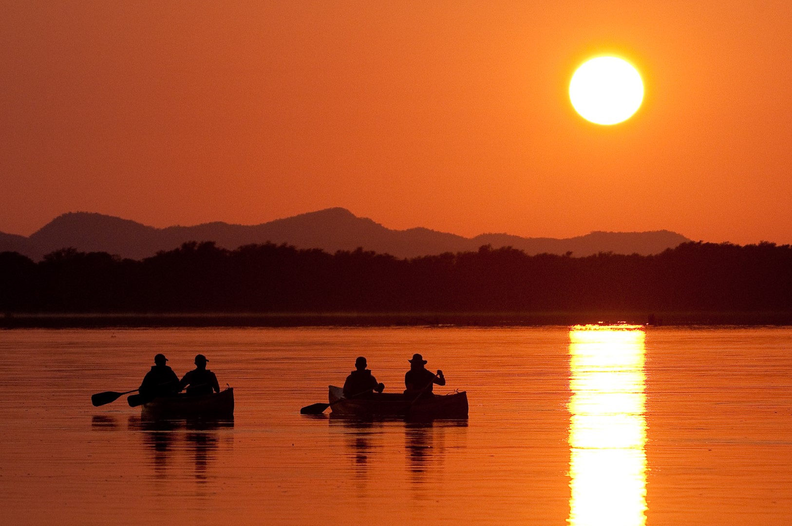 sunset canoeing Zambia