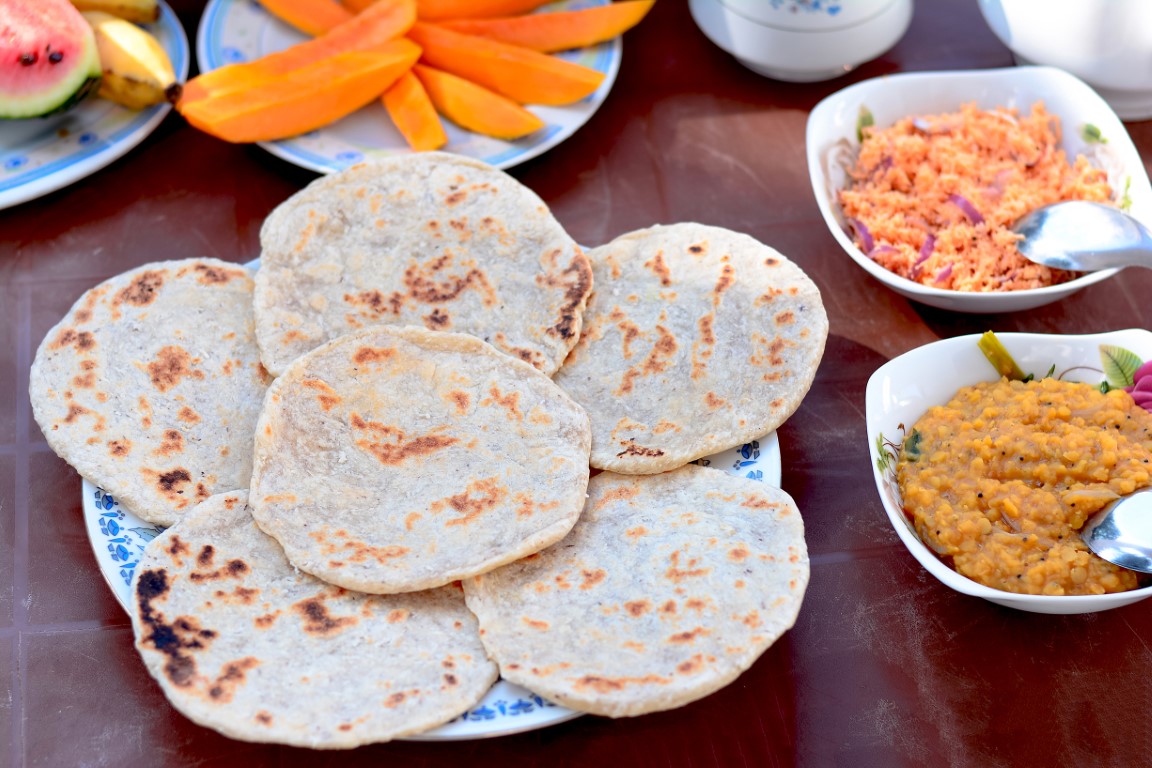 Classic Sri Lankan food