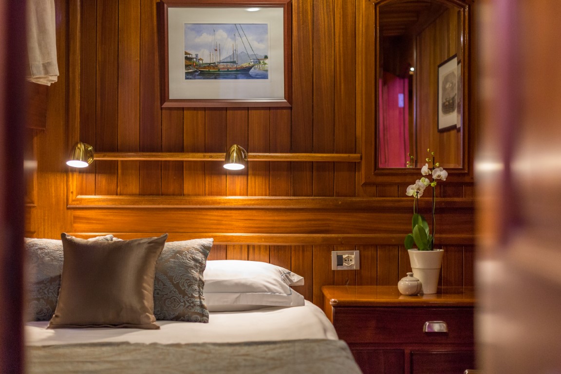Room aboard the ship