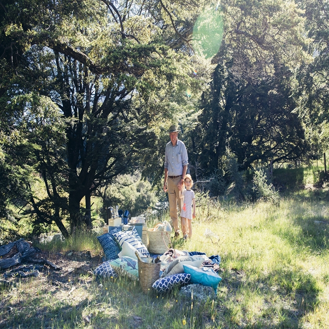 Mahu Whenua Picnic, New Zealand