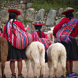 Traditional clothing, Peru