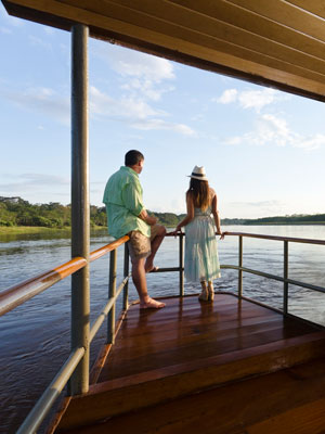 Delfin Amazon cruises