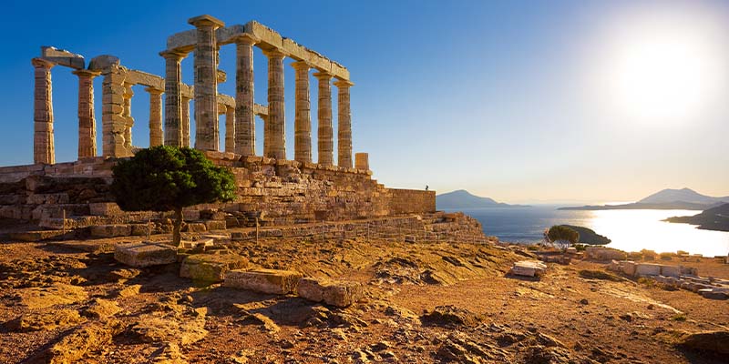 The Temple of Poseidon with the sea in the background