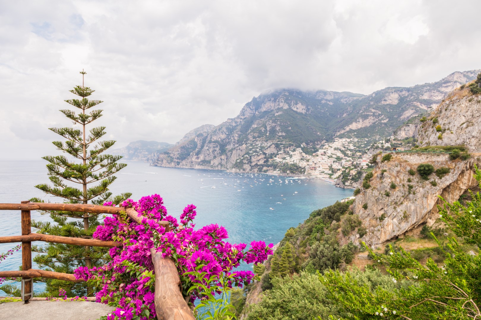 Gray's Positano Beach Vista