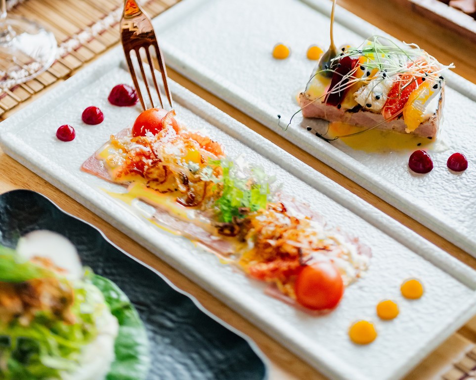 close up view of a plate at Ozen Life