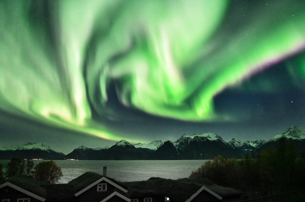 Northern Lights over Lyngen Lodge in Norway