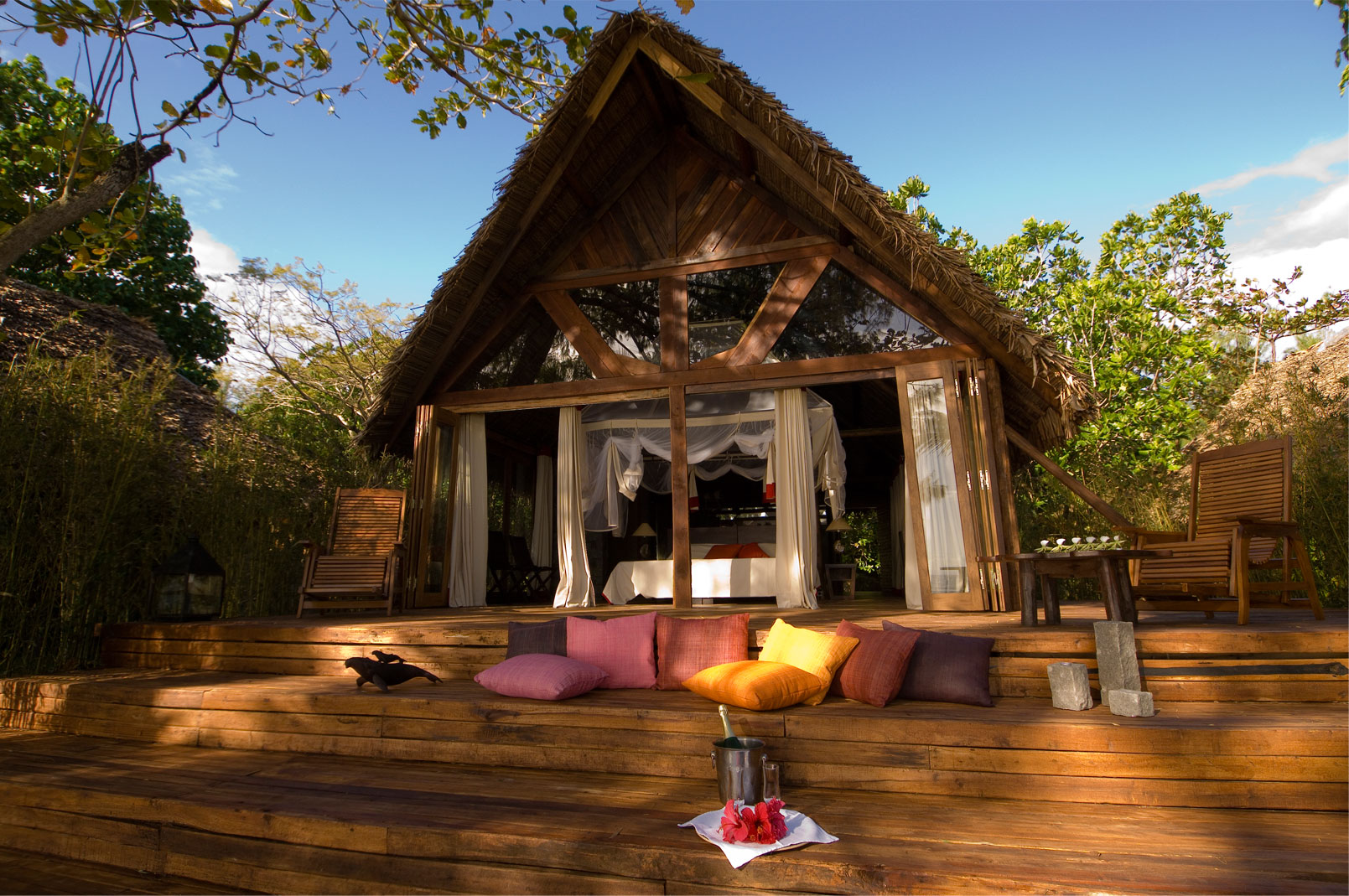 Bora Lodge